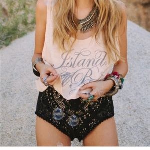 Spell and the gypsy fleetwood shorts